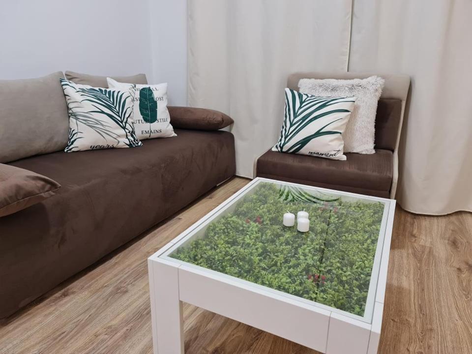 Little Treasure By The Sea Apartamento Pomorie Exterior foto