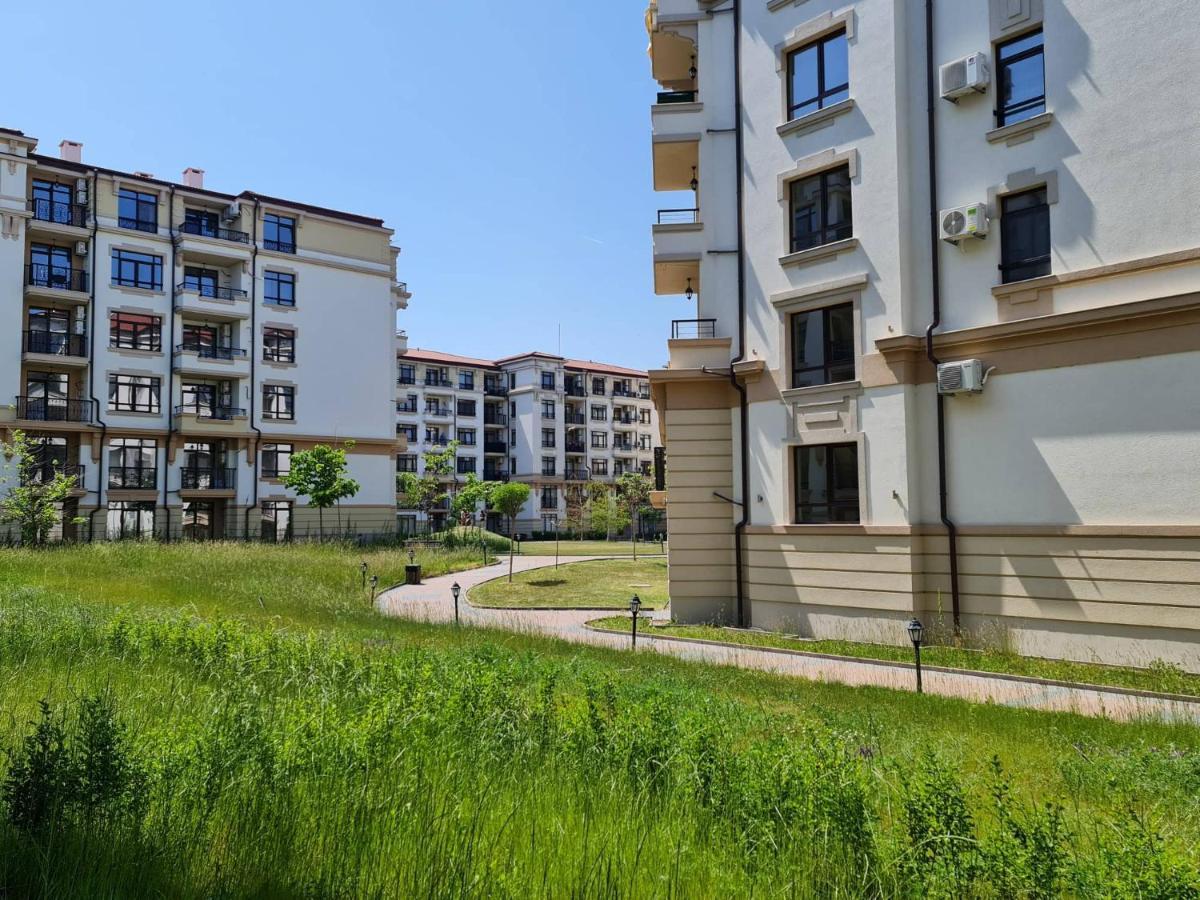 Little Treasure By The Sea Apartamento Pomorie Exterior foto